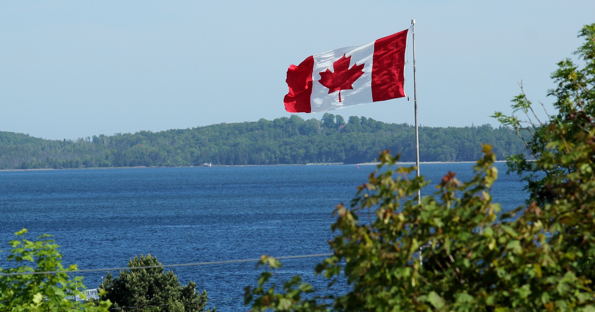 canadian flag. Jan Temmel via Pixabay. canada-801569_1920